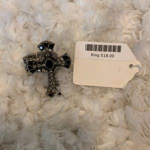 Adjustable Cross Ring
